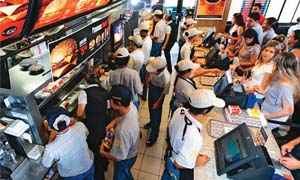 Migalhas - McDonald’s deve regularizar jornada de funcionários de todo país